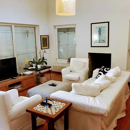 Casa Myndos - Modern And Spacious With Private Pool Gümüşlük